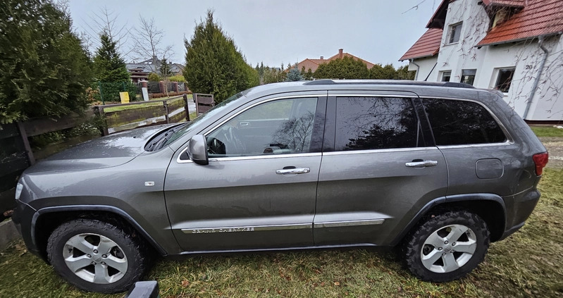Jeep Grand Cherokee cena 59900 przebieg: 171000, rok produkcji 2012 z Opole małe 232